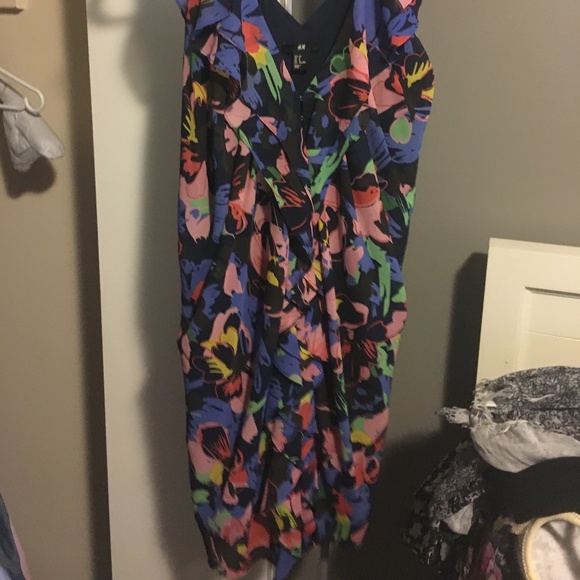 H&M dress - Picture 2 of 3